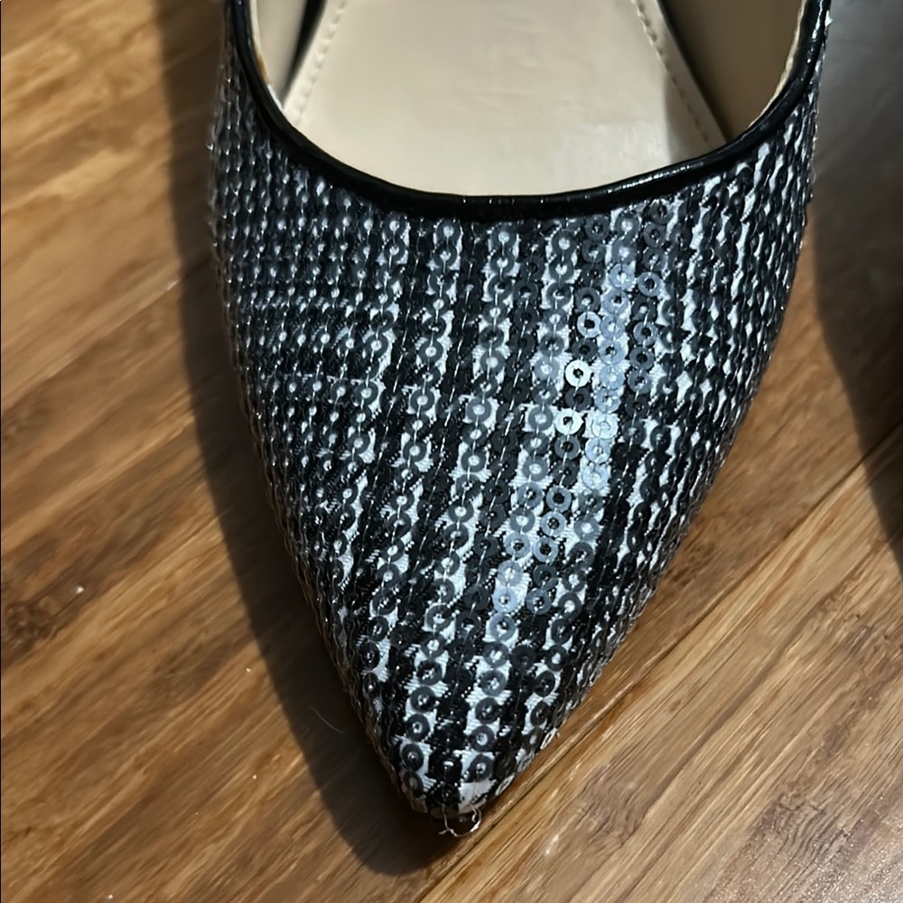 Nine West Black and White Heels with Classic Design Women’s Size 8 Pumps Heels - Picture 4 of 16